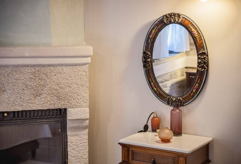 بنسيون Gioraldi Art