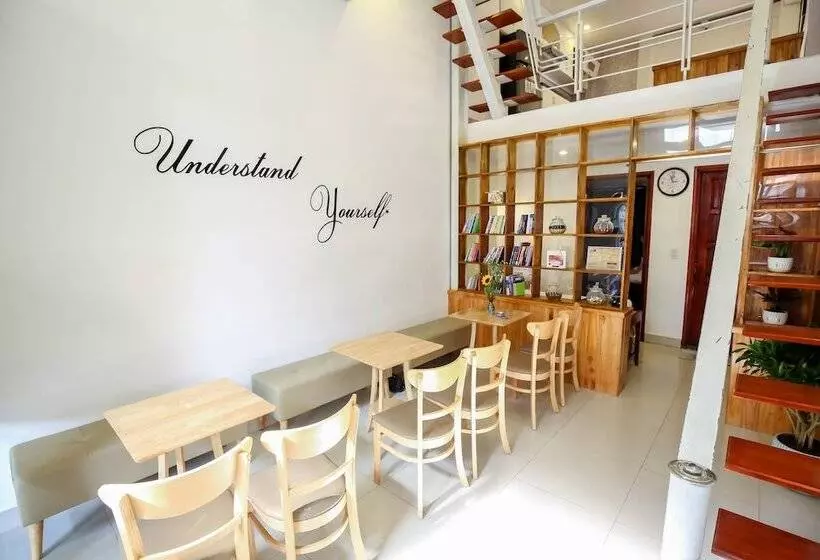 ペンション Sleep Box  Di Ngau Homestay Hue