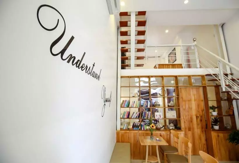 ペンション Sleep Box  Di Ngau Homestay Hue