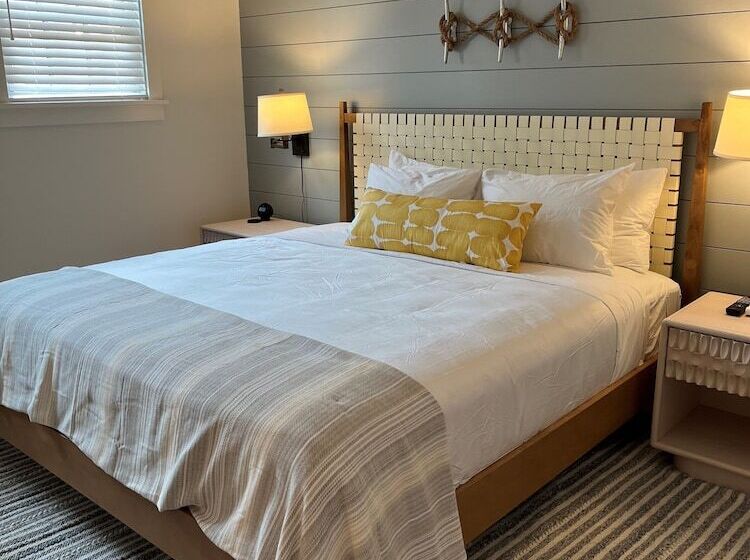 The Franklin Hotel Martha S Vineyard