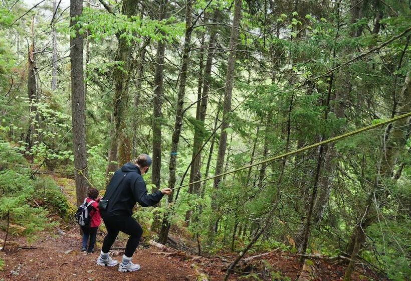 مبيت وإفطار L Ancien Presbytère De St Marcel
