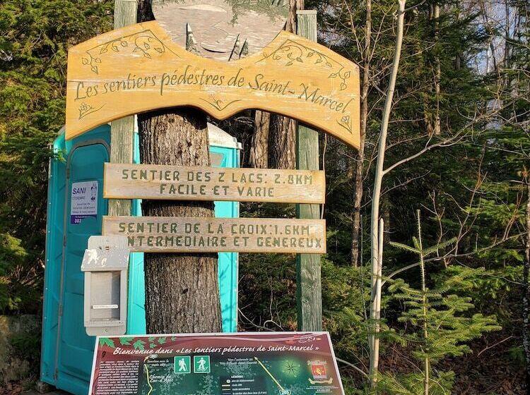 مبيت وإفطار L Ancien Presbytère De St Marcel