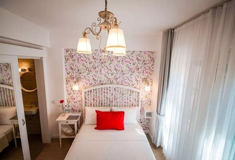 Gelincik Otel