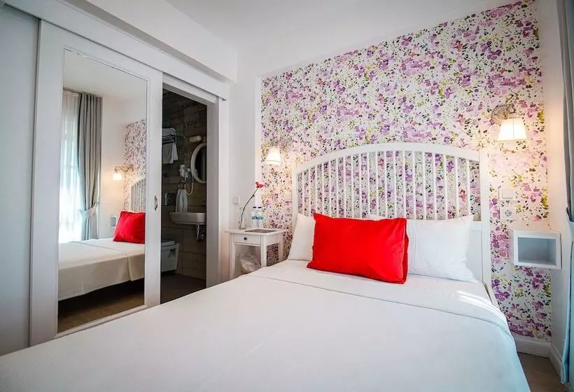 Gelincik Otel