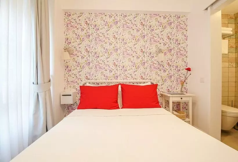 Gelincik Otel