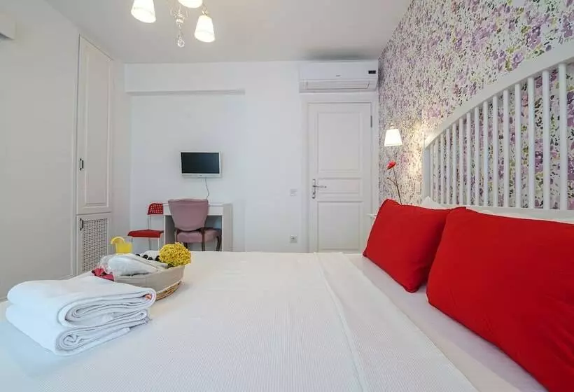 Gelincik Otel