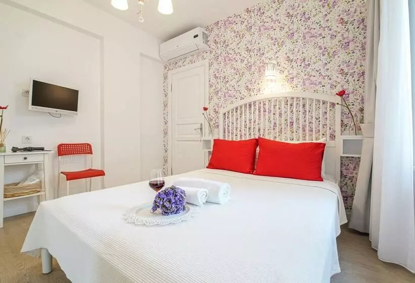 Gelincik Otel