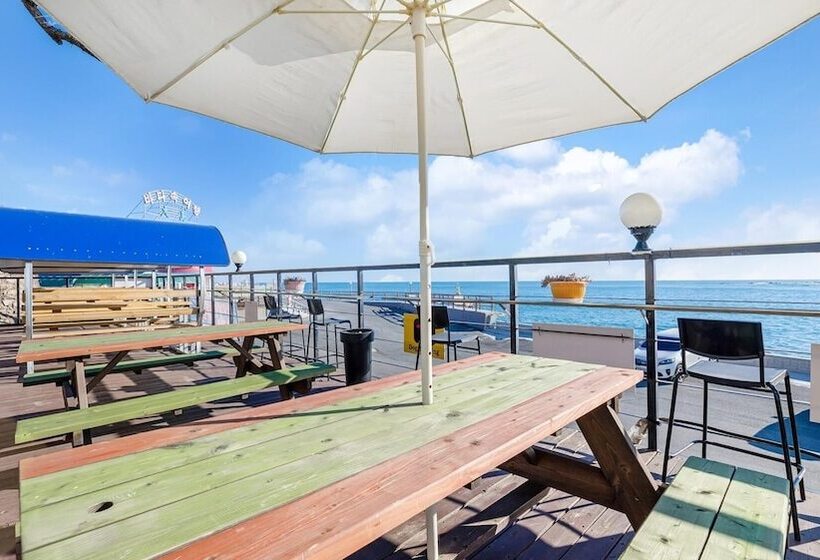 Gyeongju Neulsiwon Pension