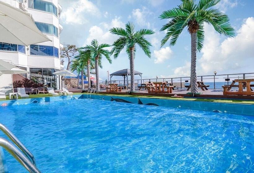 Gyeongju Neulsiwon Pension