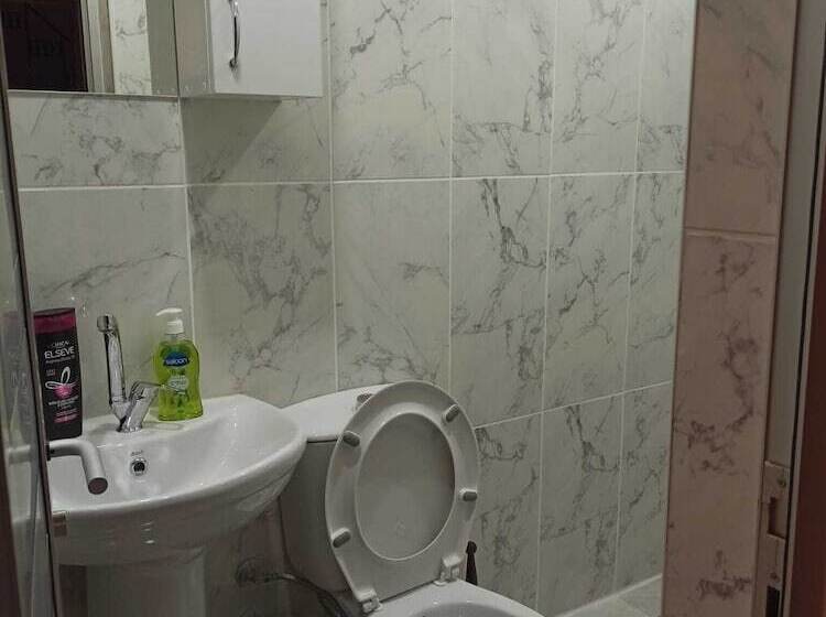 פונדק Moonlight Ay Isigi