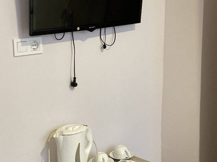 פונדק Moonlight Ay Isigi