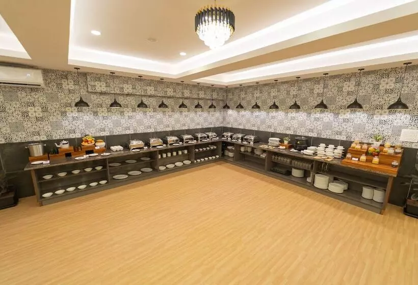 Hotelli Clarks Inn, Airport Bangalore