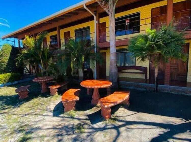 هتل El Nido Lodge