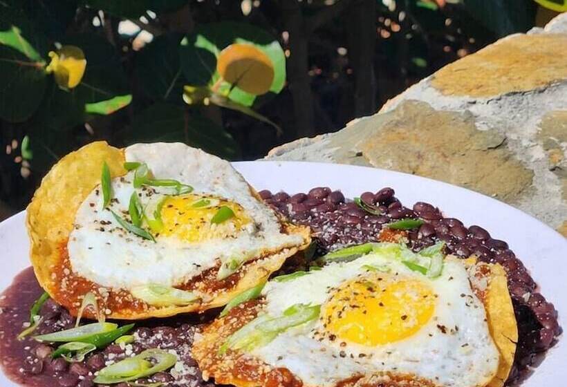 Grapetree Bay Hotel And Villas