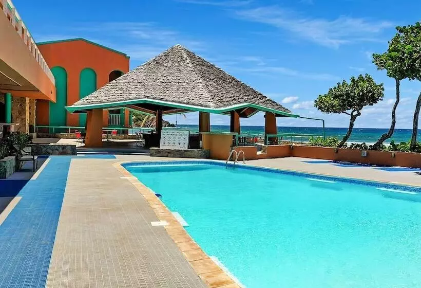 Grapetree Bay Hotel And Villas