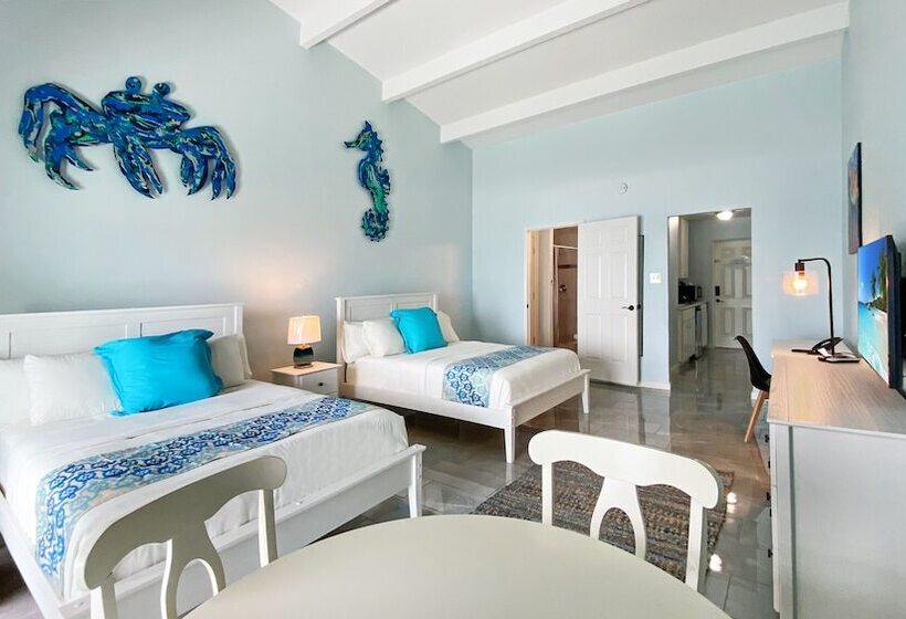 Grapetree Bay Hotel And Villas