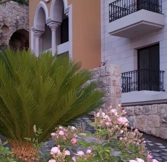Hotel Majestic Byblos Grand