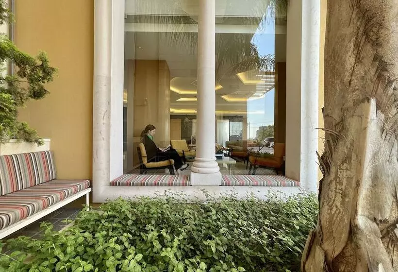 ホテル Majestic Byblos Grand