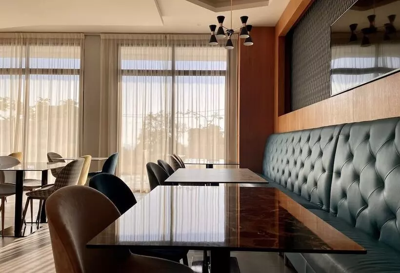 ホテル Majestic Byblos Grand