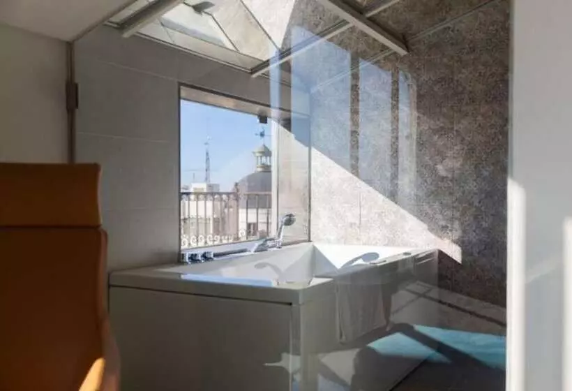 ホテル Majestic Byblos Grand