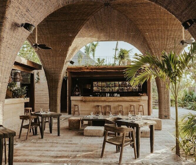 호텔 Nomade Holbox