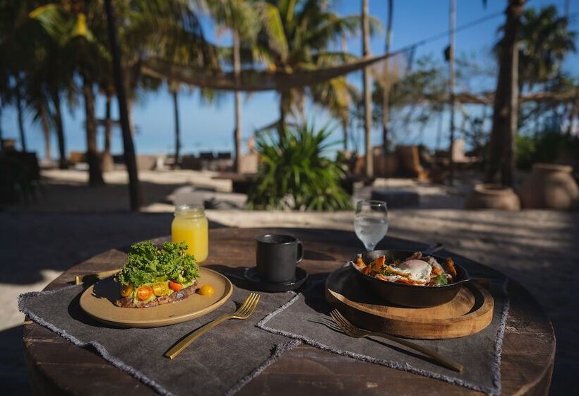 호텔 Nomade Holbox