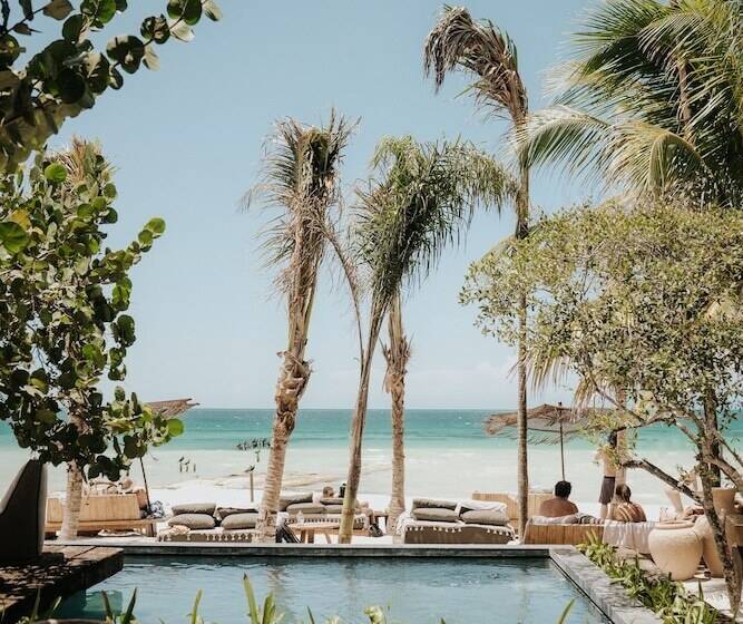 호텔 Nomade Holbox