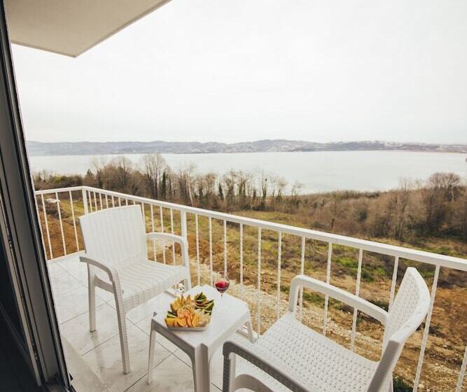 Отель Sapanca View