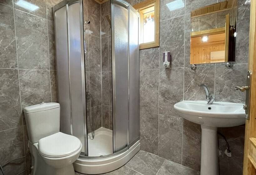 בית מלון כפרי Tahtalı Gol Evleri