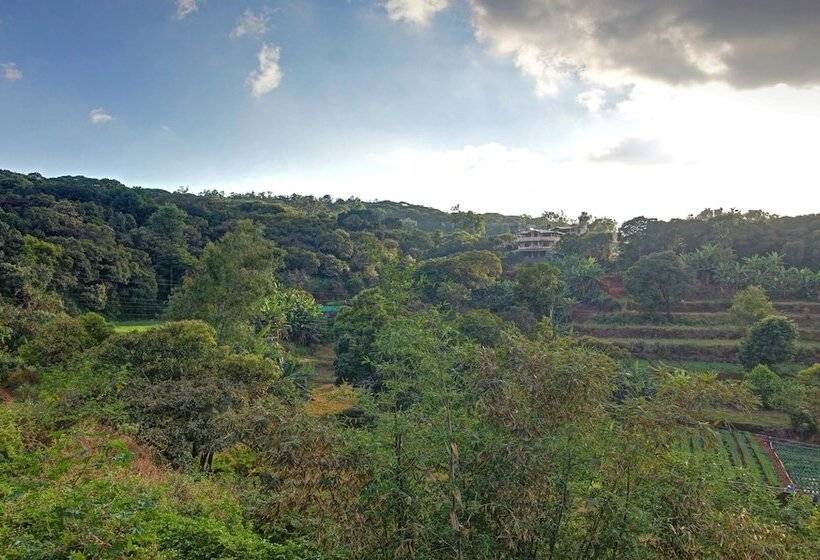 Hotel Treebo Raaya Regency