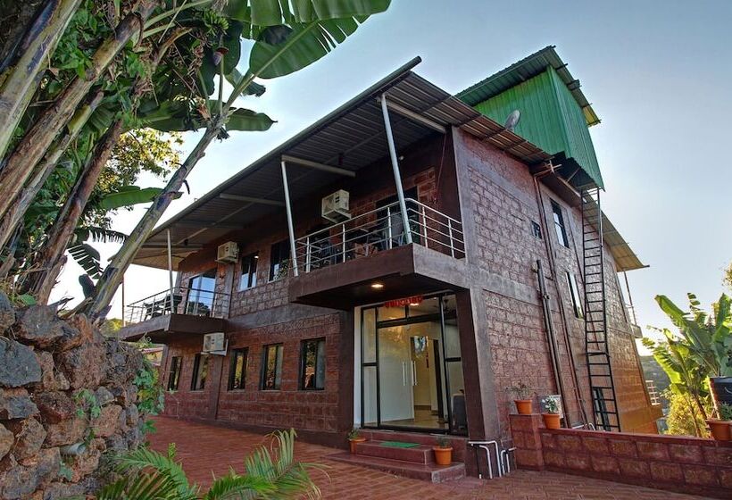 Hotel Treebo Raaya Regency