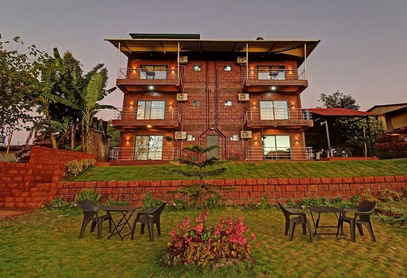 Hotel Treebo Raaya Regency