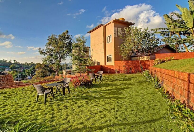 Hotel Treebo Raaya Regency