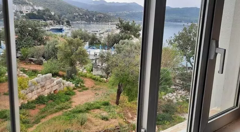 ホテル Yali Pansi̇yon