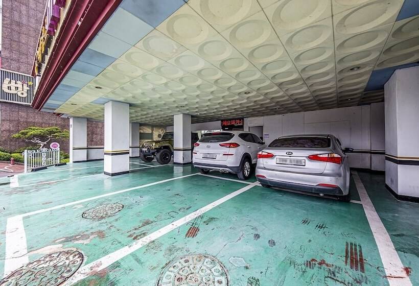 Motel Boryeong Picasso