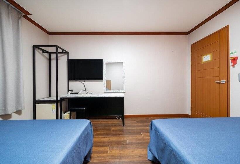 Motel Boryeong Picasso