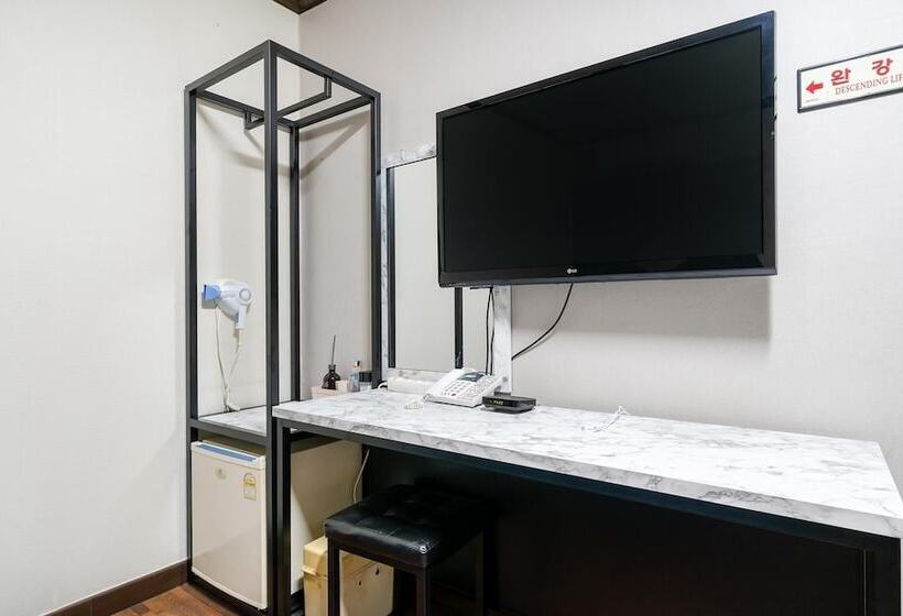 Motel Boryeong Picasso