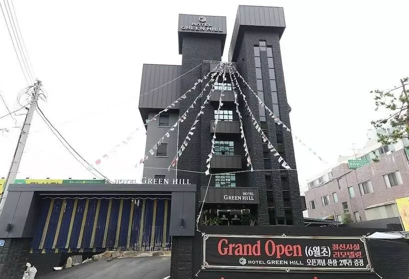 مُتل Cheonan Green Hill