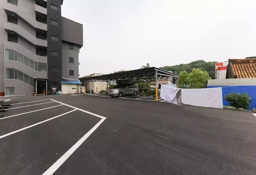 مُتل Cheonan Green Hill