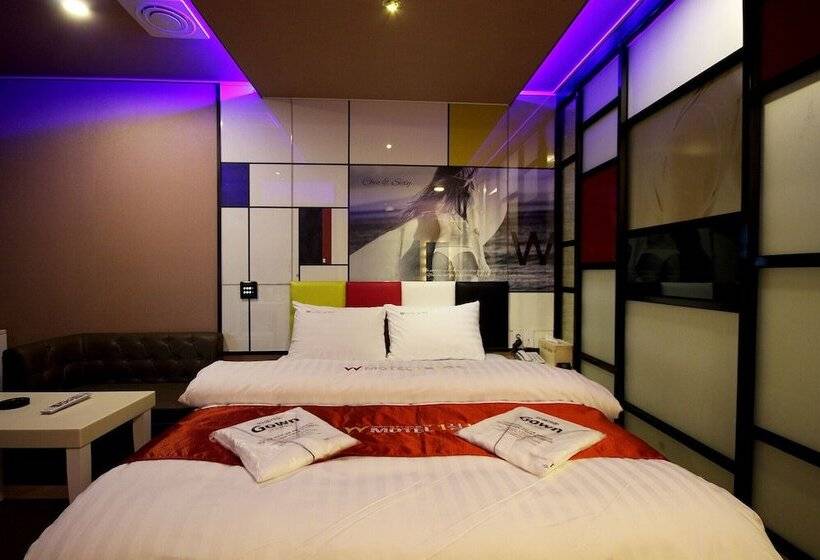 Motel Chilgok Palgongsan W Drive In