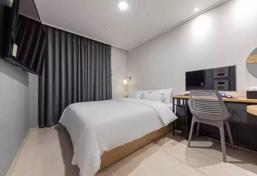 Motelli Pocheon Aloha