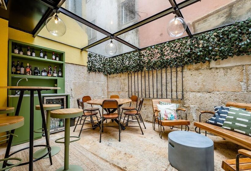 پانسیون Lr Guest House