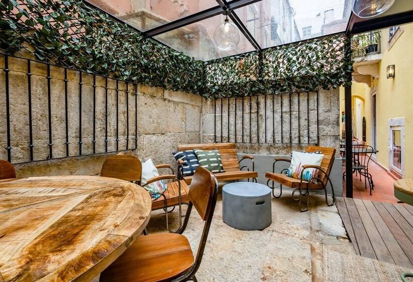 پانسیون Lr Guest House