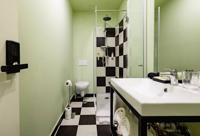 پانسیون Lr Guest House