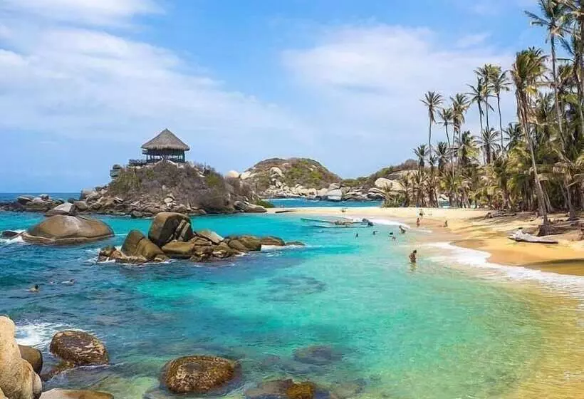 Rch Luxury Hotel & Pool