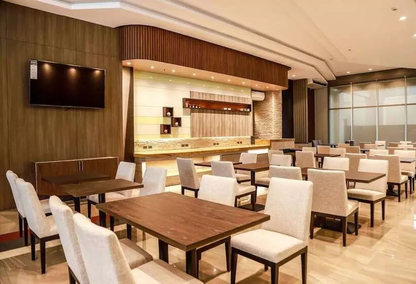 Sotogrande Hotel Katipunan