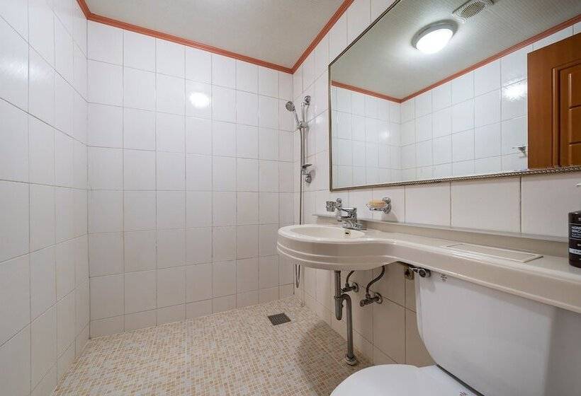 Yeoncheon Chosung Motel