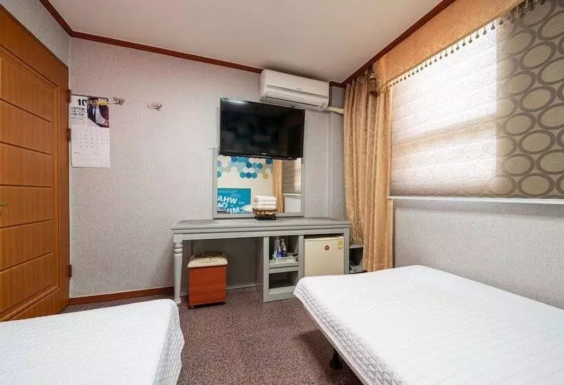 Yeoncheon Chosung Motel