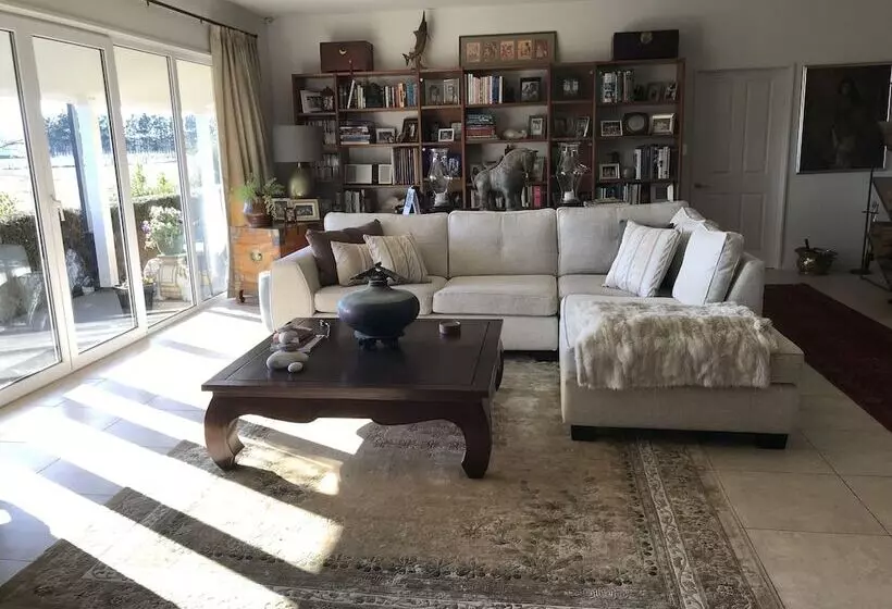 Aamiaismajoitus (B&B) Chateau Pritchard