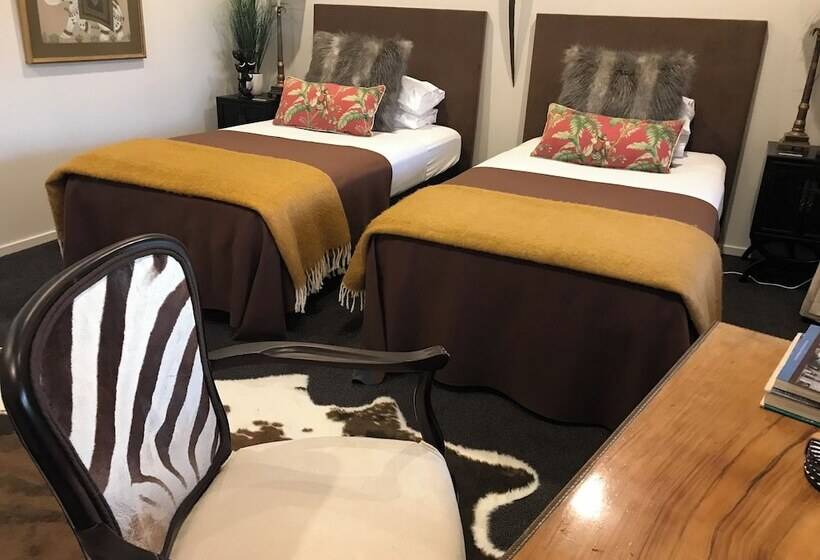 민박 Chateau Pritchard